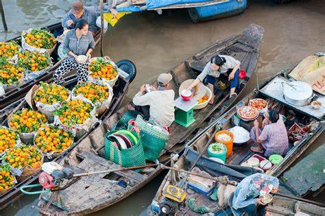 MEKONG DELTA 2 DAYS 1 NIGHT (BEN TRE - CAN THO - CAI RANG - VINH LONG)